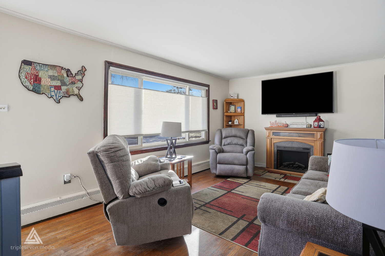 10816 Princess Avenue, Chicago Ridge, IL 60415