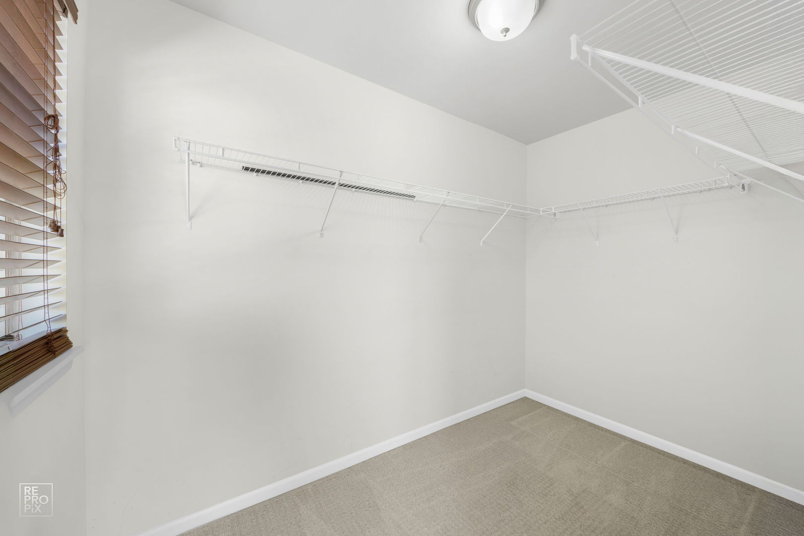 38 Marcel Lane, Schaumburg, IL 60194