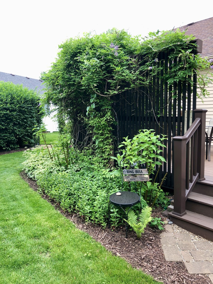 1160 Millview Drive, Batavia, IL 60510