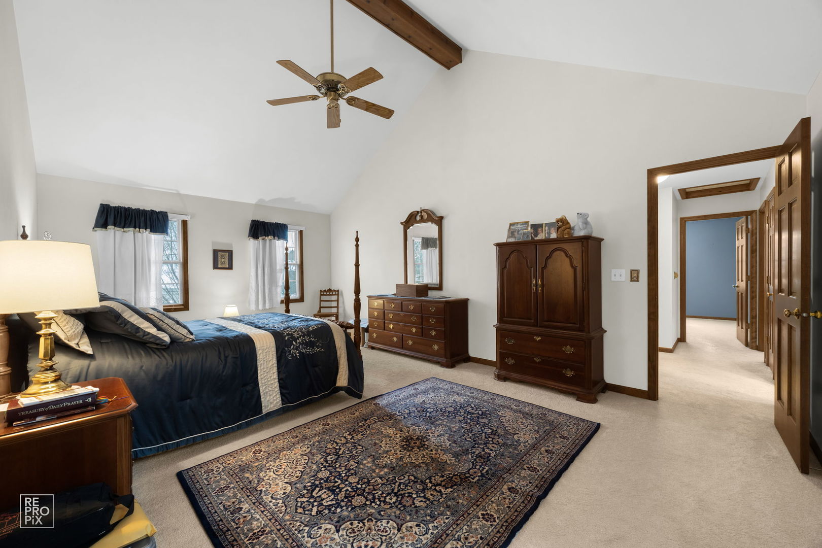 1160 Millview Drive, Batavia, IL 60510