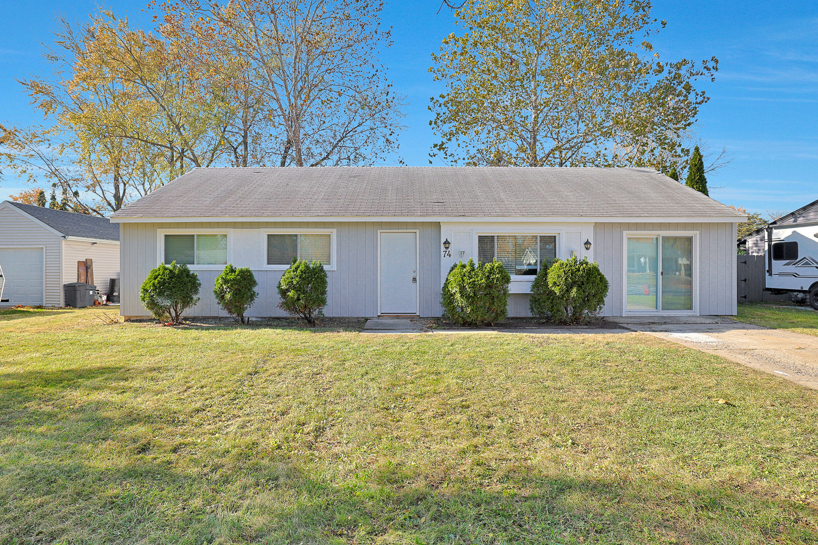 74 Paddock Street, Montgomery, IL 60538