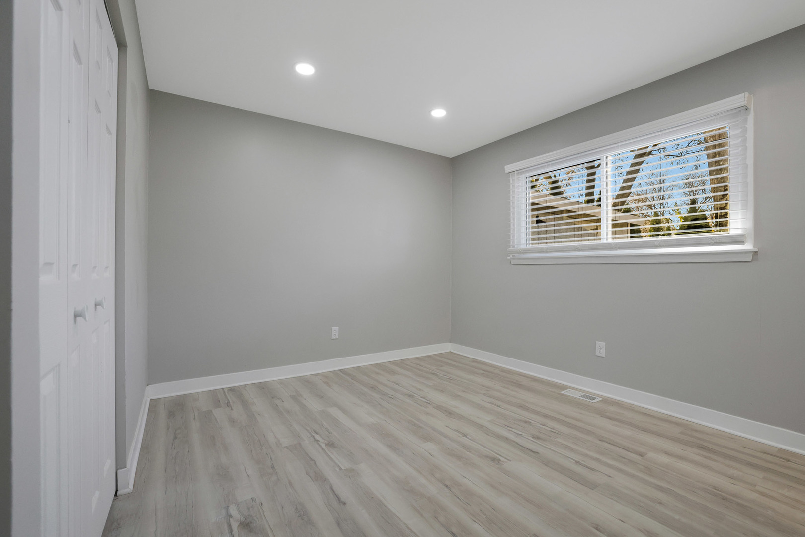 74 Paddock Street, Montgomery, IL 60538