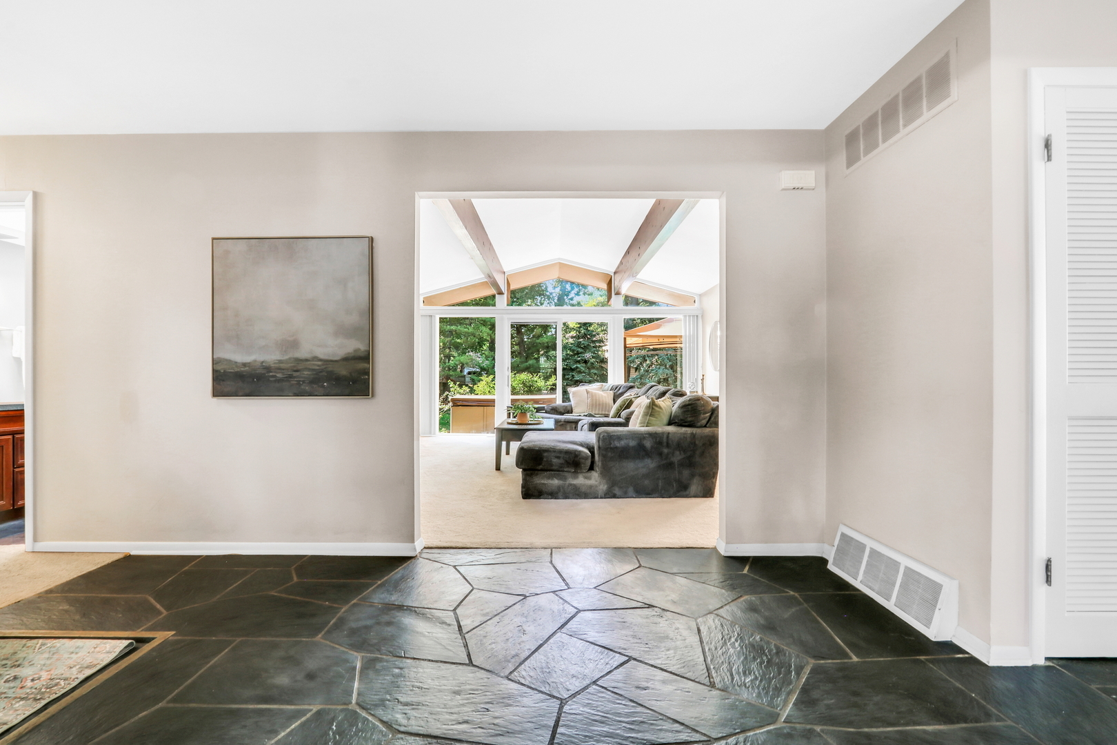 230 N Alleghany Road, Grayslake, IL 60030