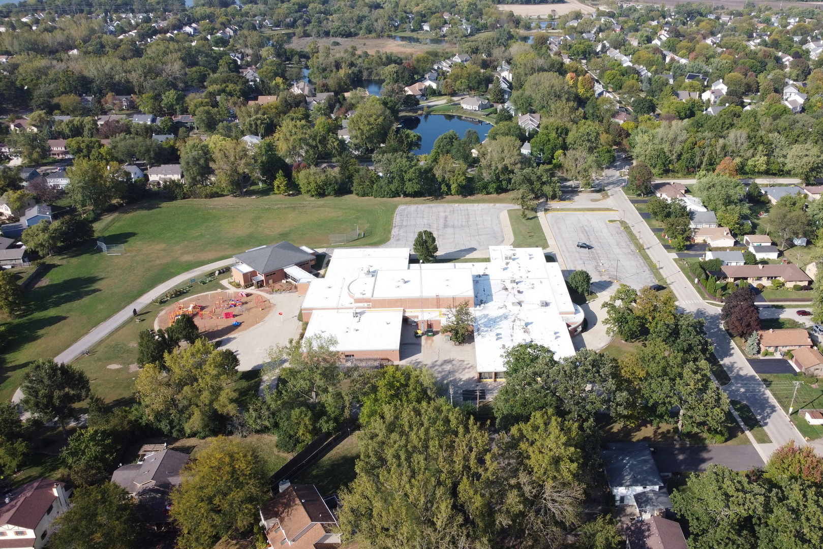 230 N Alleghany Road, Grayslake, IL 60030