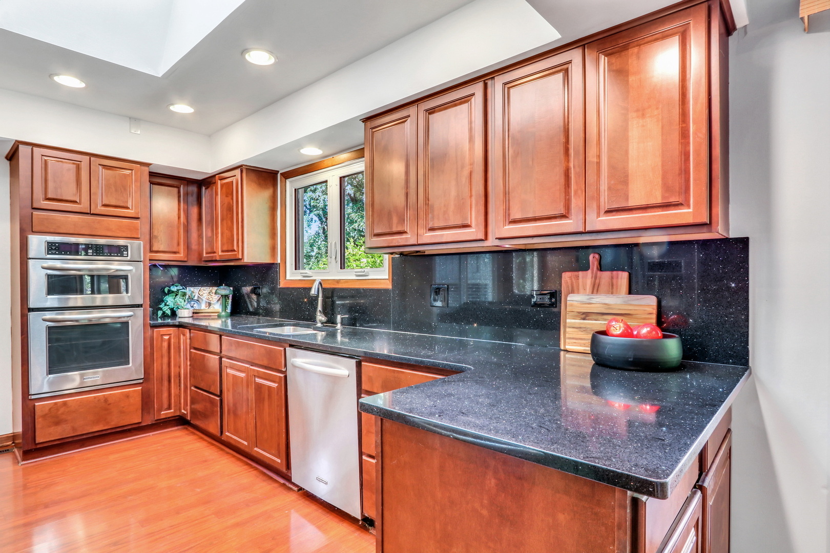 230 N Alleghany Road, Grayslake, IL 60030