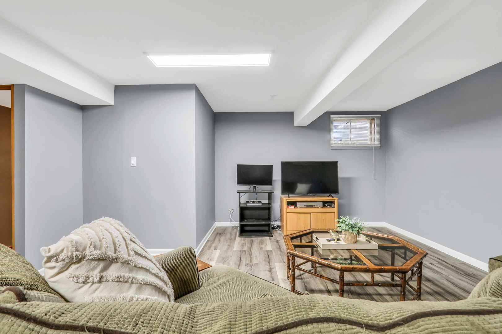 230 N Alleghany Road, Grayslake, IL 60030