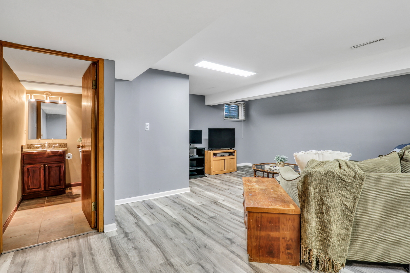 230 N Alleghany Road, Grayslake, IL 60030