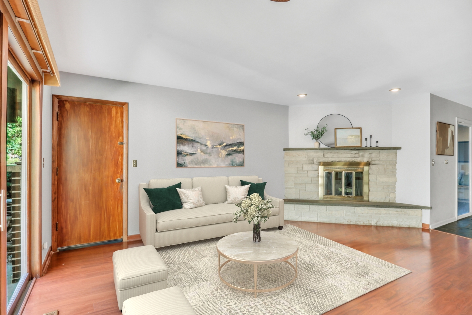 230 N Alleghany Road, Grayslake, IL 60030