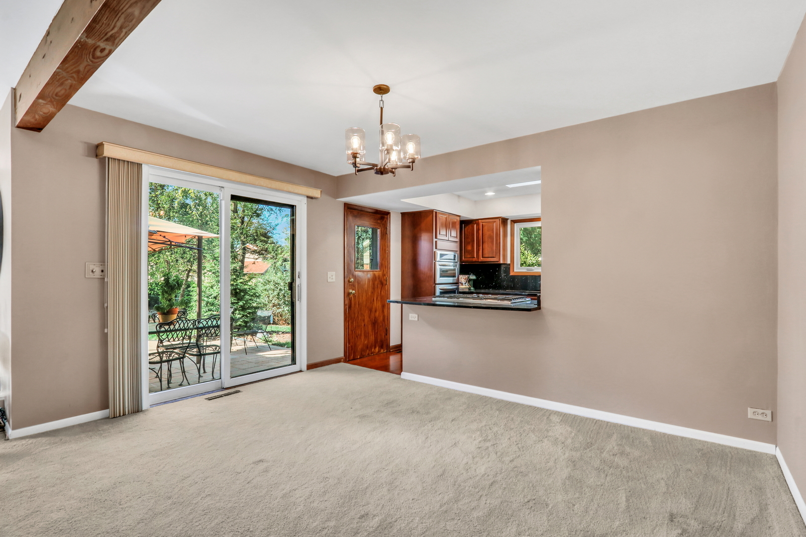 230 N Alleghany Road, Grayslake, IL 60030