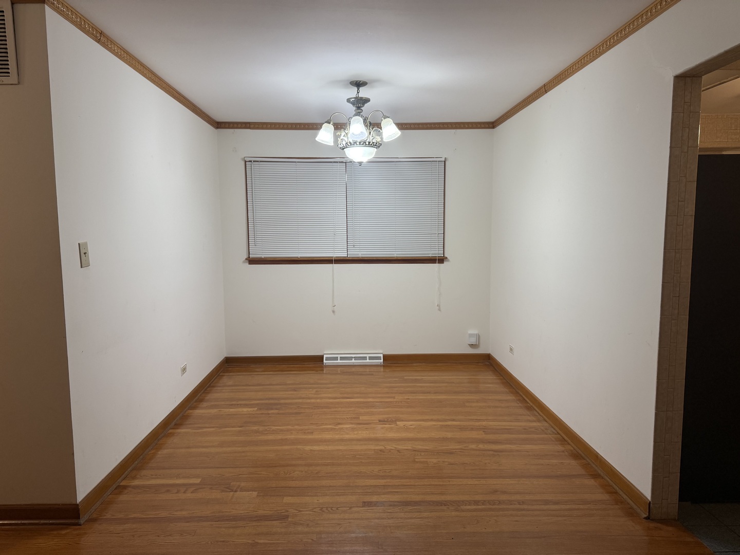 7741 W Argyle Street, Norridge, IL 60706