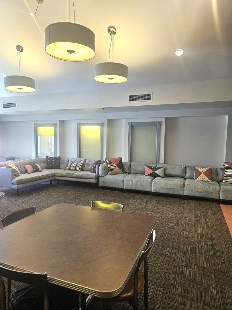 40 E 9th Street #1103, Chicago, IL 60605