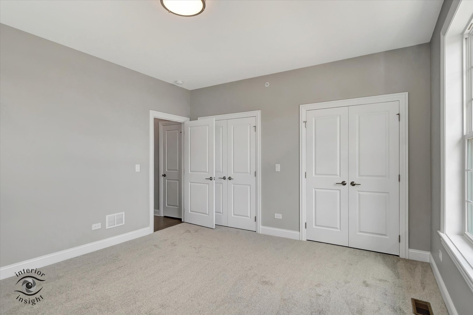 8026 Bradley Drive, Tinley Park, IL 60487