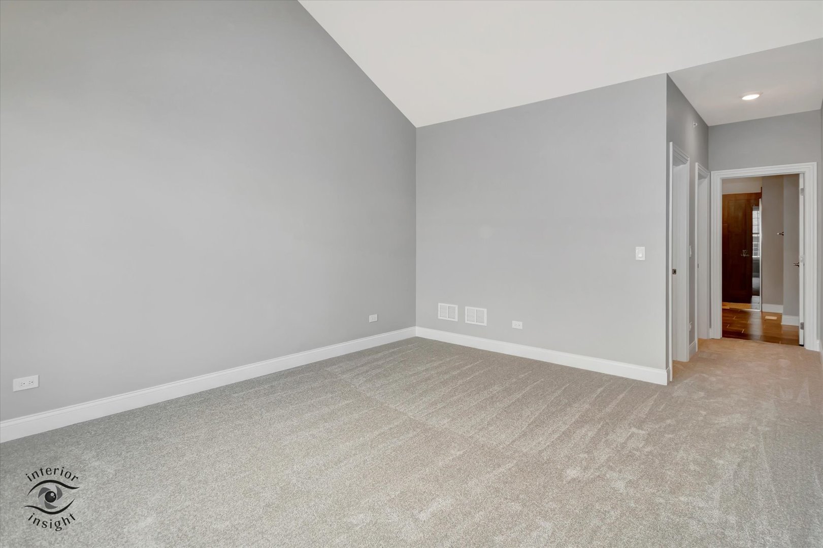 8026 Bradley Drive, Tinley Park, IL 60487