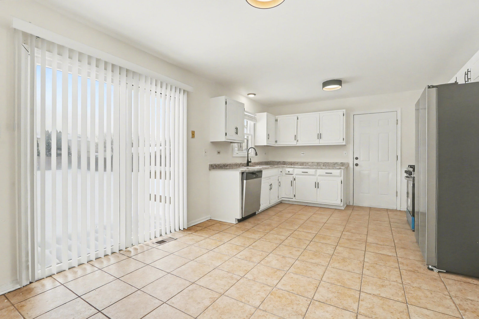 2600 John Bourg Drive, Plainfield, IL 60586