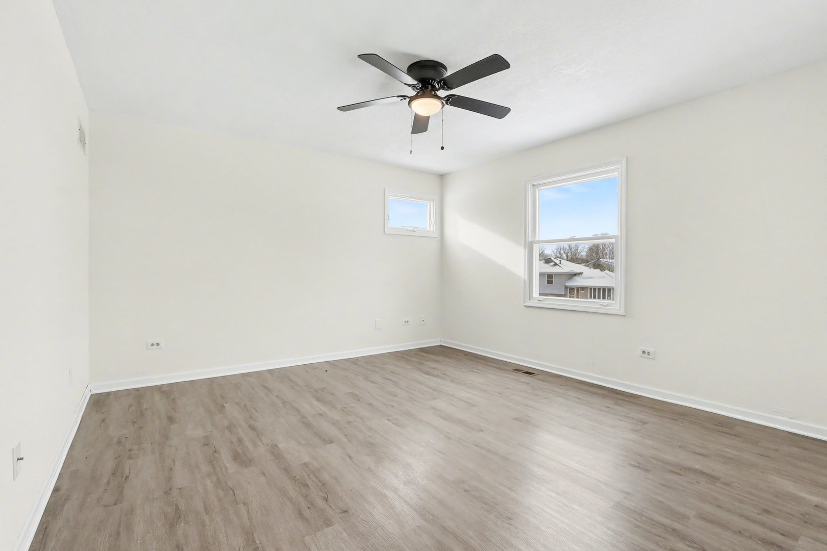 2600 John Bourg Drive, Plainfield, IL 60586