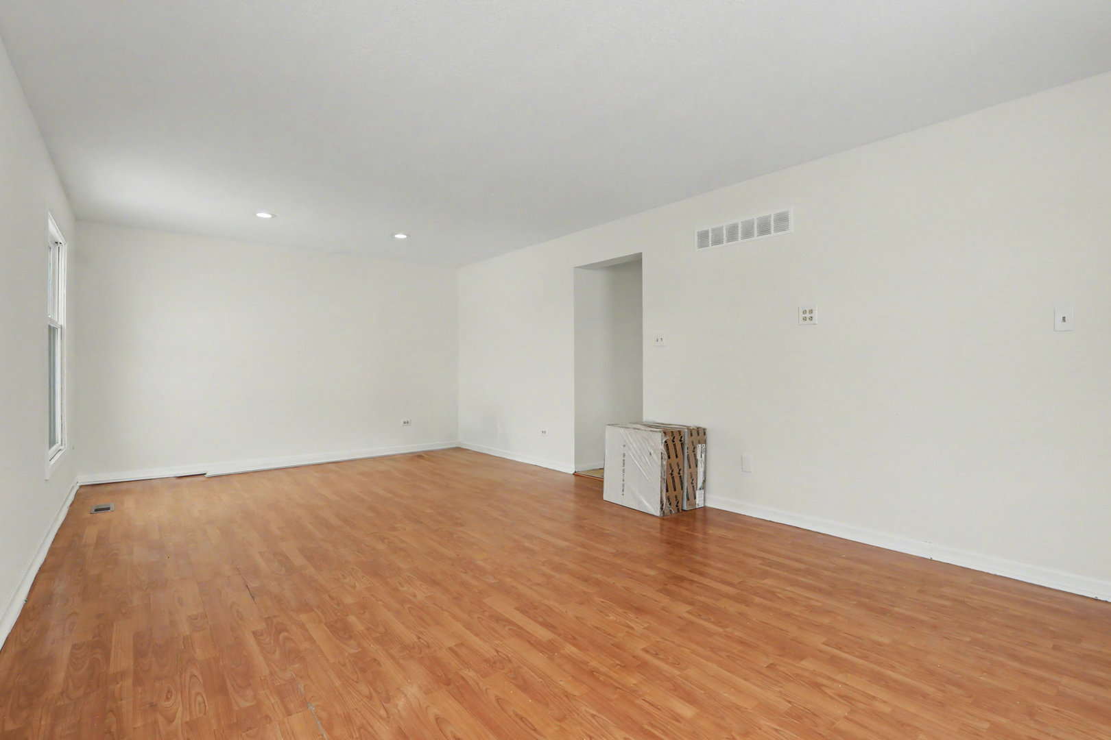 2600 John Bourg Drive, Plainfield, IL 60586