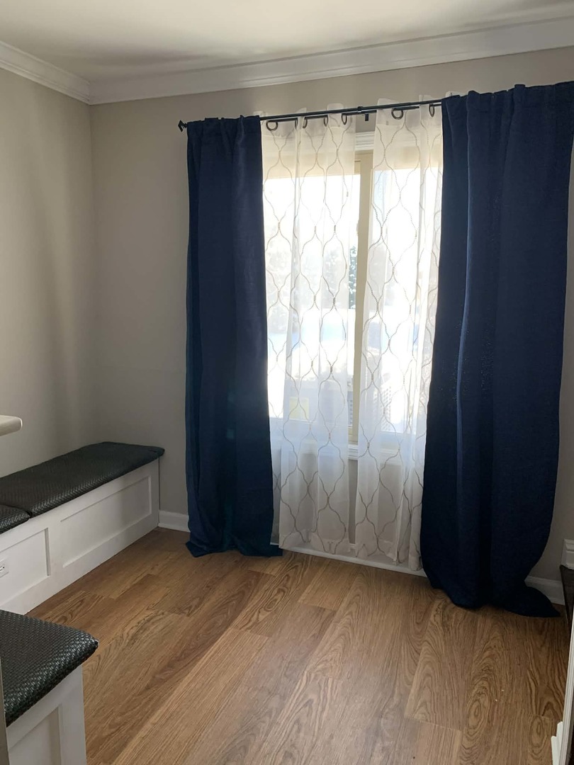 6827 Hickory Street #D, Tinley Park, IL 60477