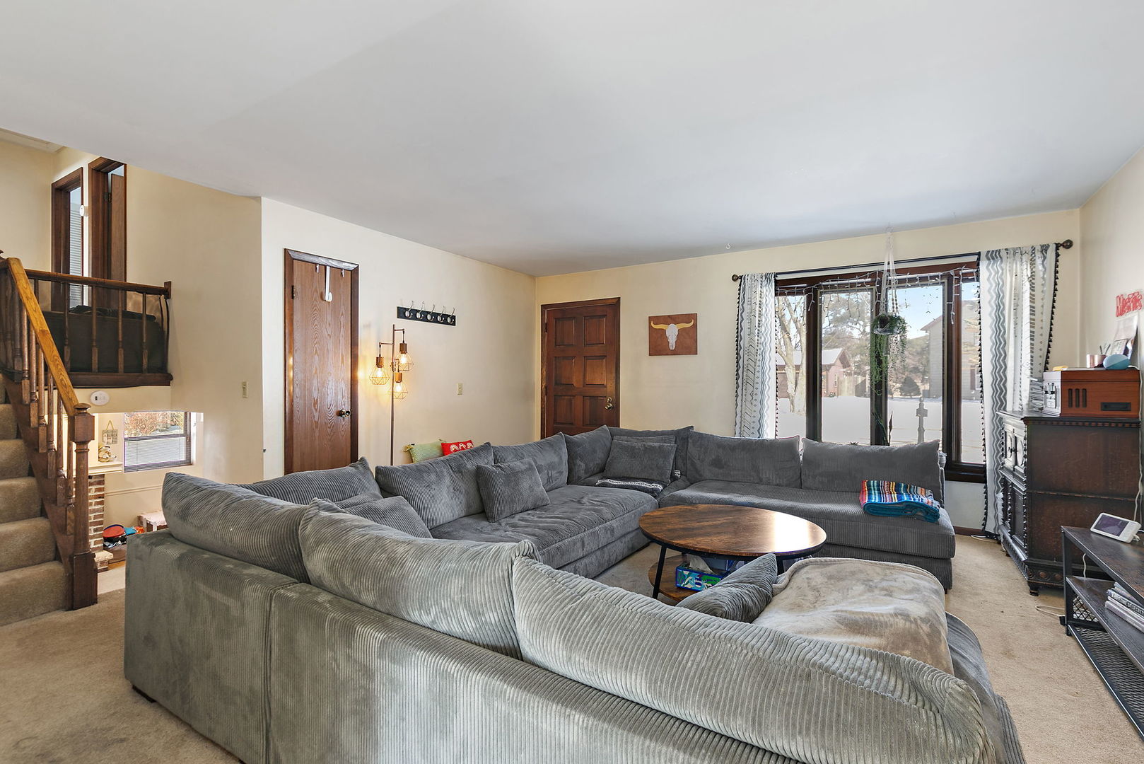 1345 S Madlock Court, Elgin, IL 60123