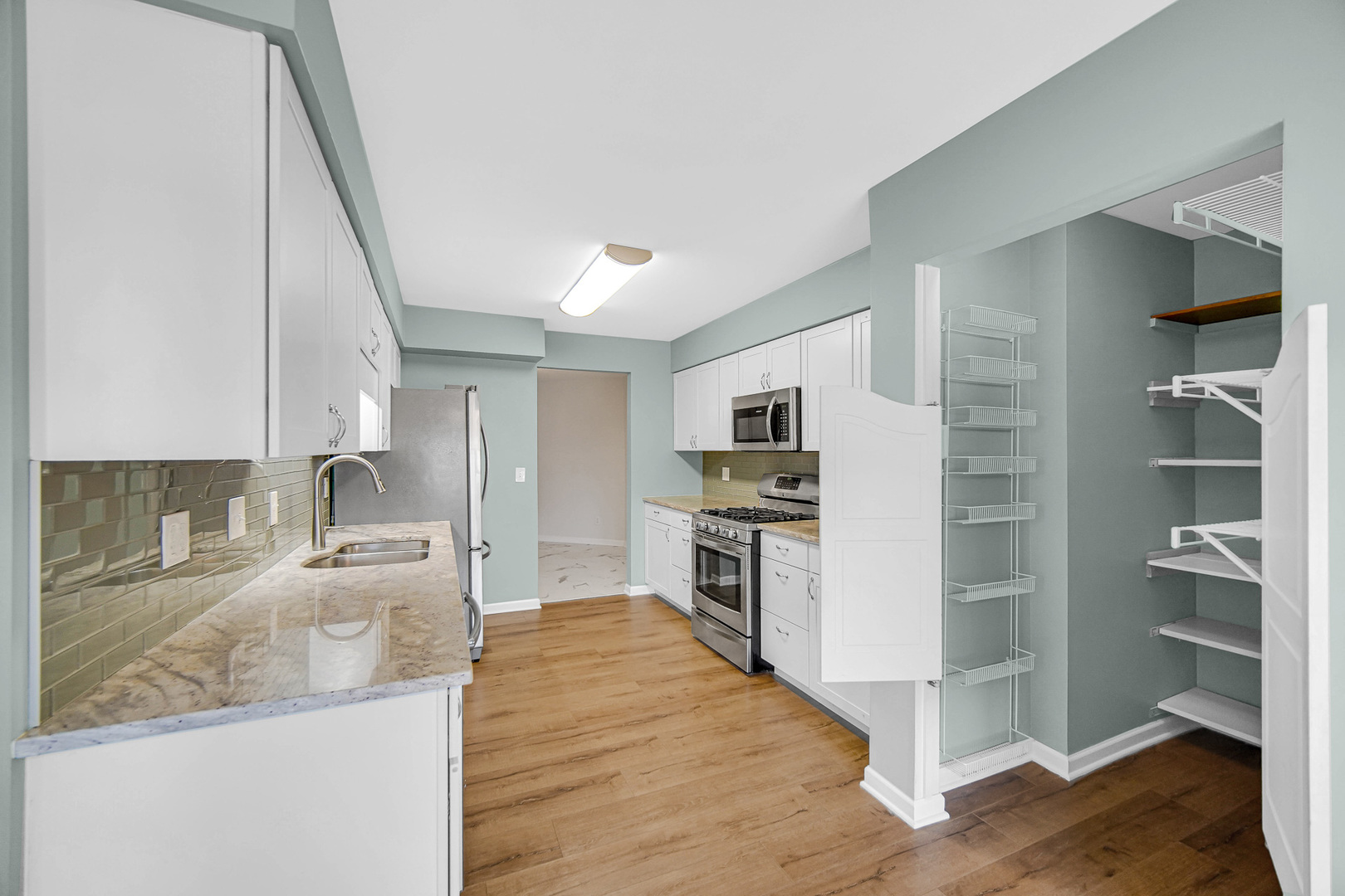 12908 Mill Drive #1B, Palos Park, IL 60464