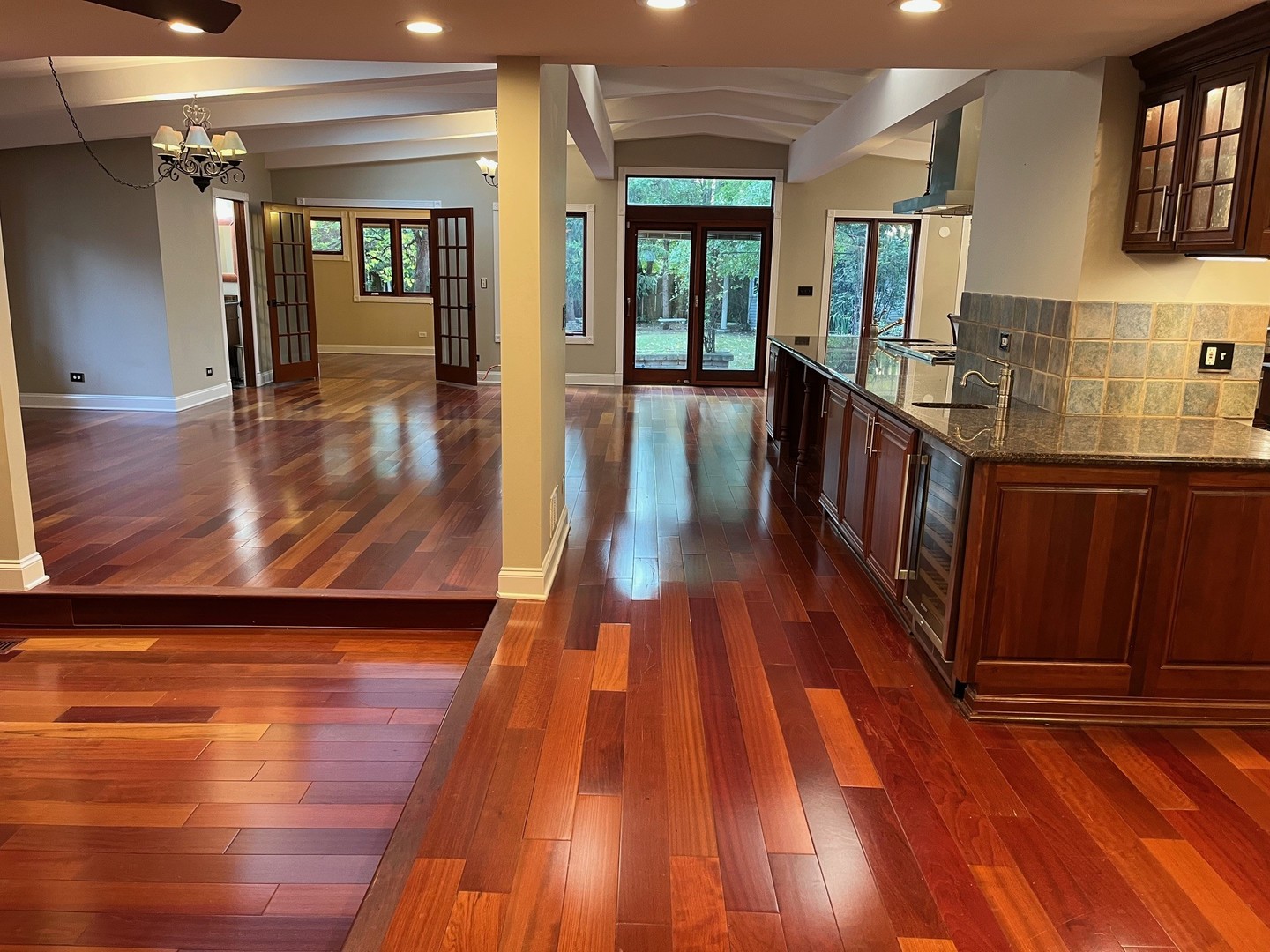 1821 E Boulder Drive, Mount Prospect, IL 60056