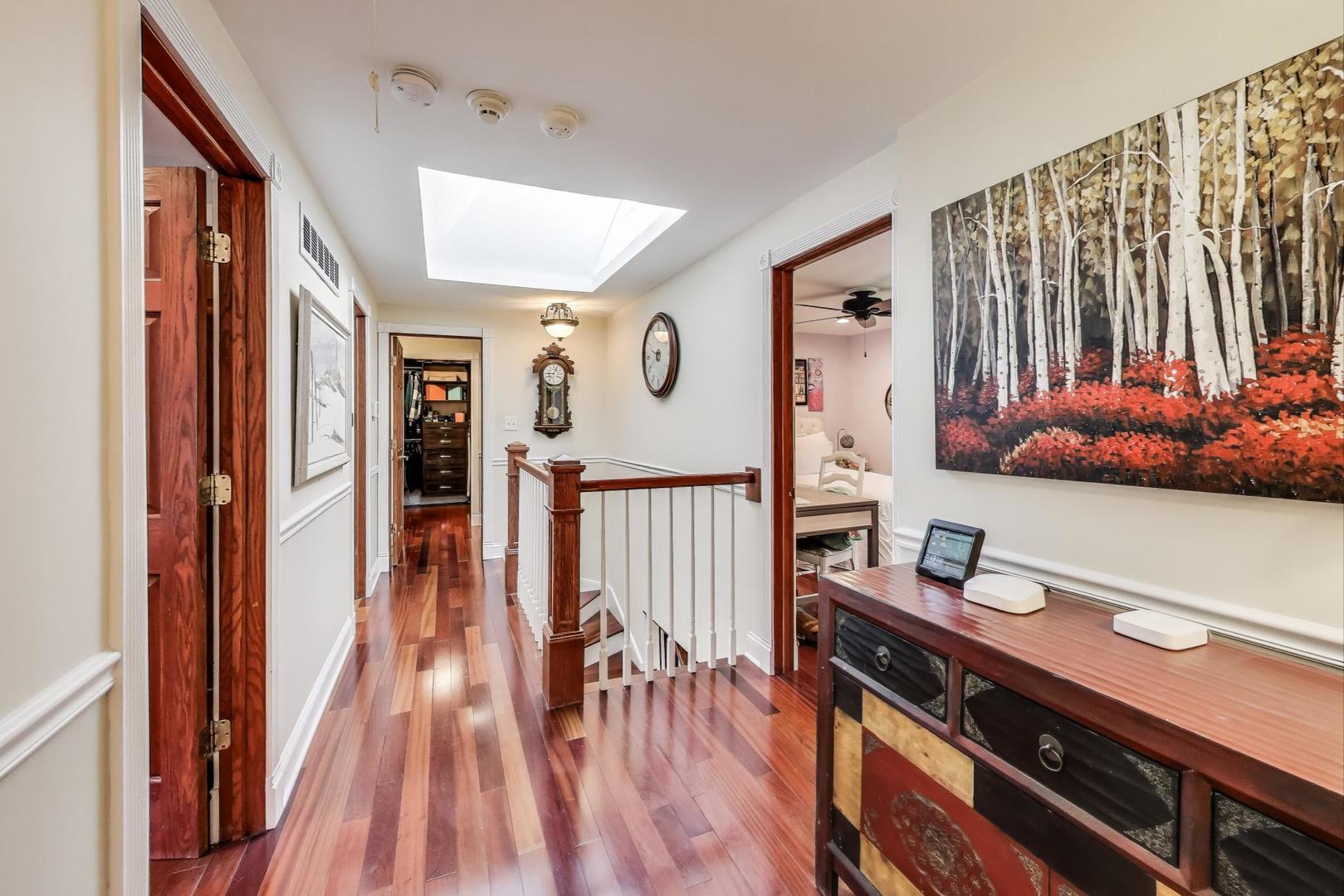 1821 E Boulder Drive, Mount Prospect, IL 60056