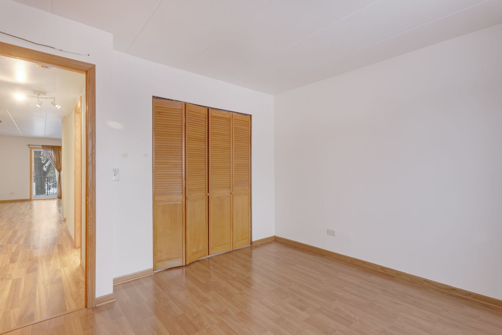 2505 Spring Street #3304, Woodridge, IL 60517