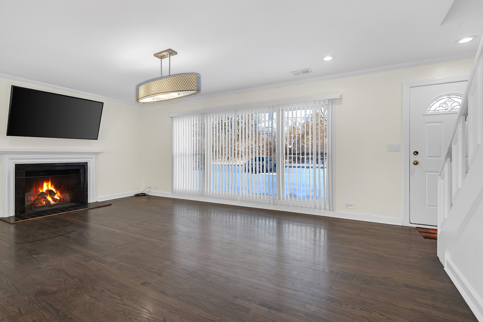 3225 Illinois Road, Wilmette, IL 60091