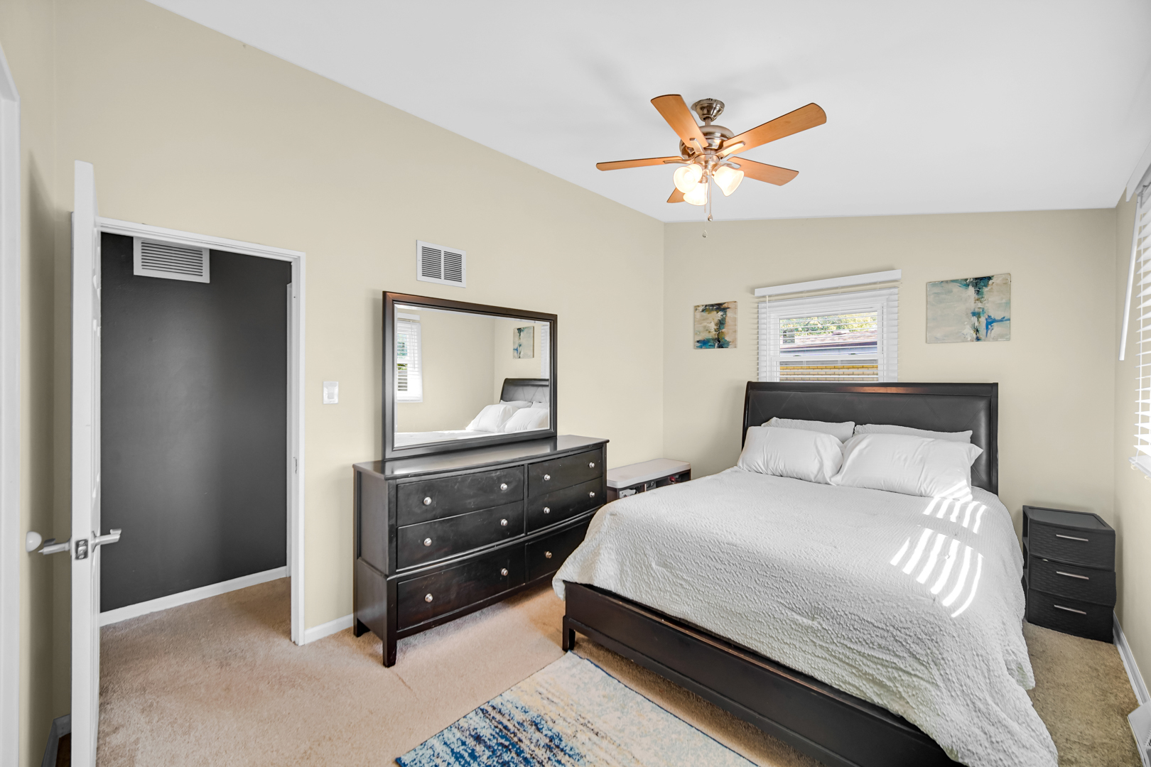 420 Carey Court, Chicago Heights, IL 60411