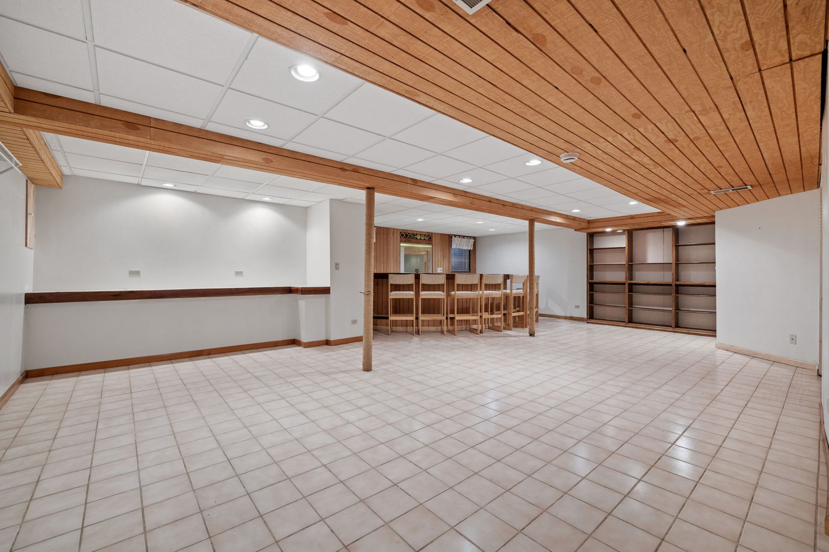 15301 Wilshire Drive, Orland Park, IL 60462