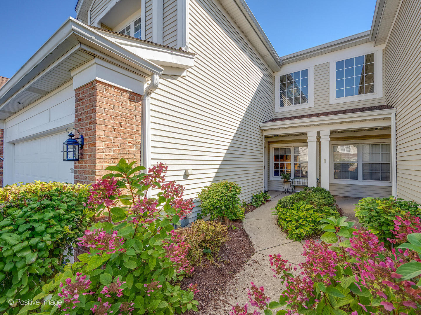 31104 Carpenter Court, Warrenville, IL 60555