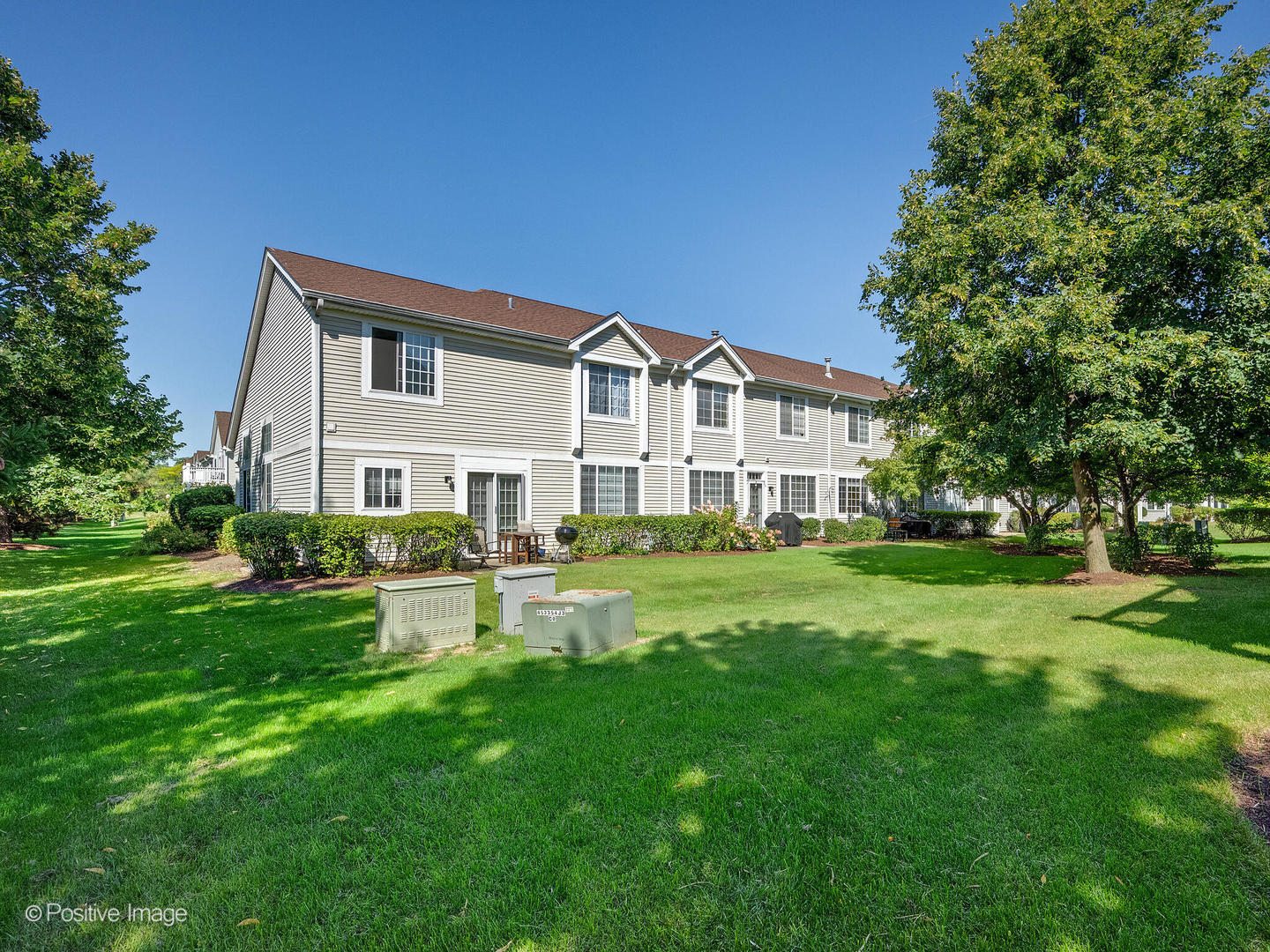 31104 Carpenter Court, Warrenville, IL 60555