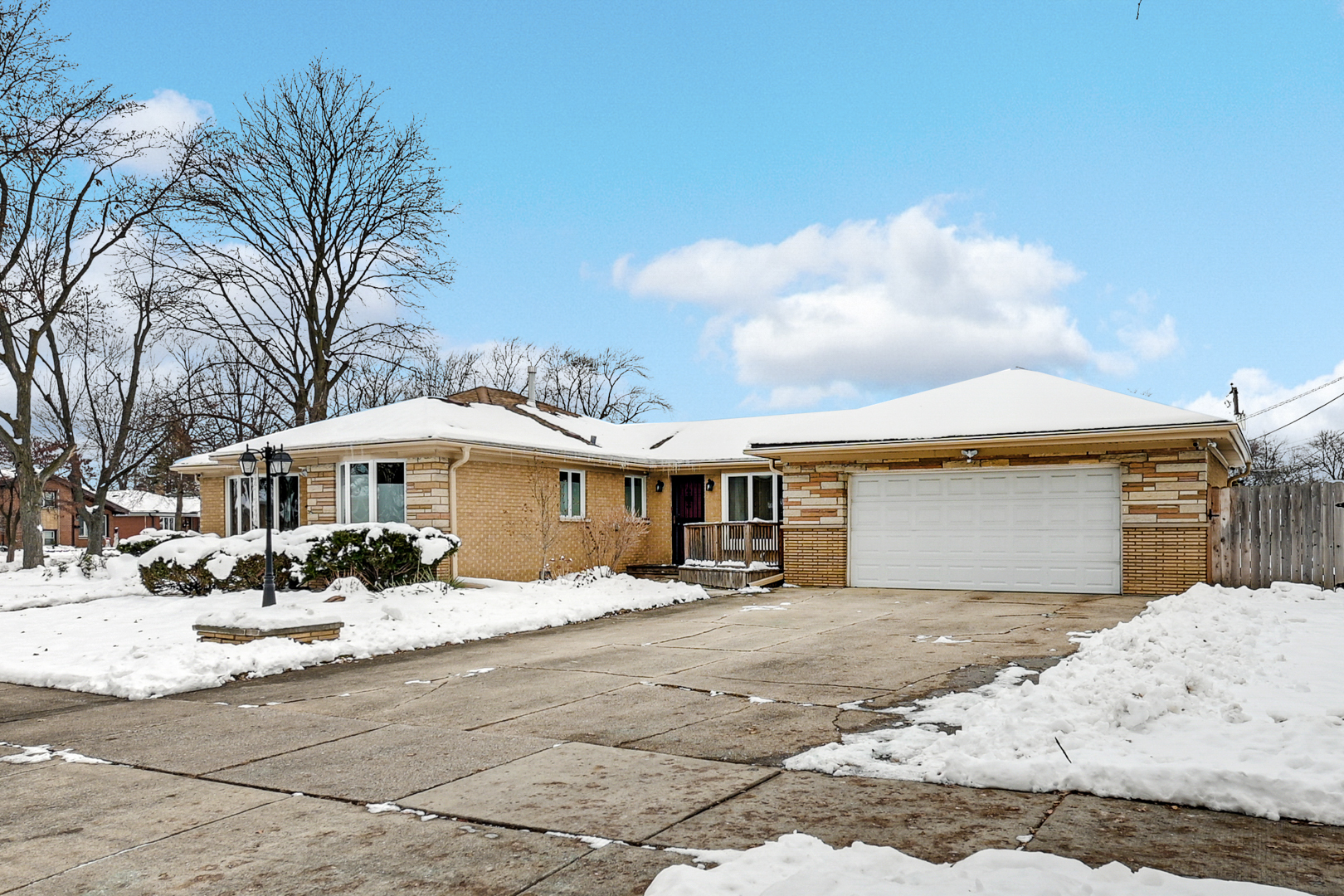 3740 153rd Street, Midlothian, IL 60445