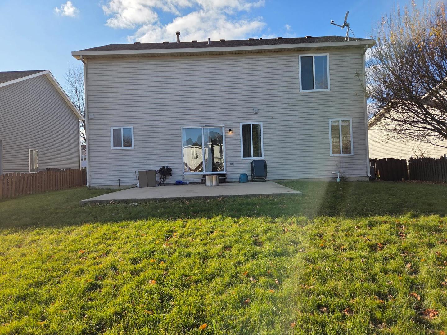 2786 Yosemite Drive, Aurora, IL 60503