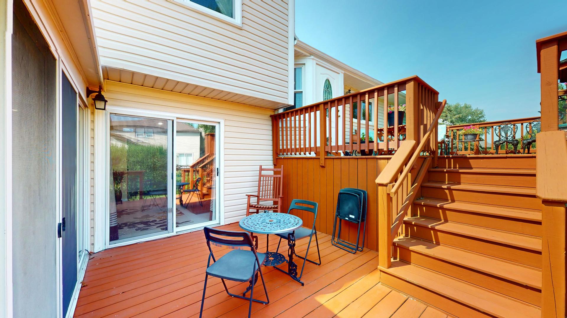 412 Chateau Drive, Buffalo Grove, IL 60089