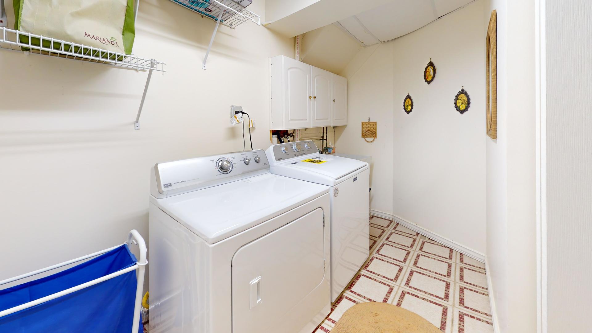 412 Chateau Drive, Buffalo Grove, IL 60089