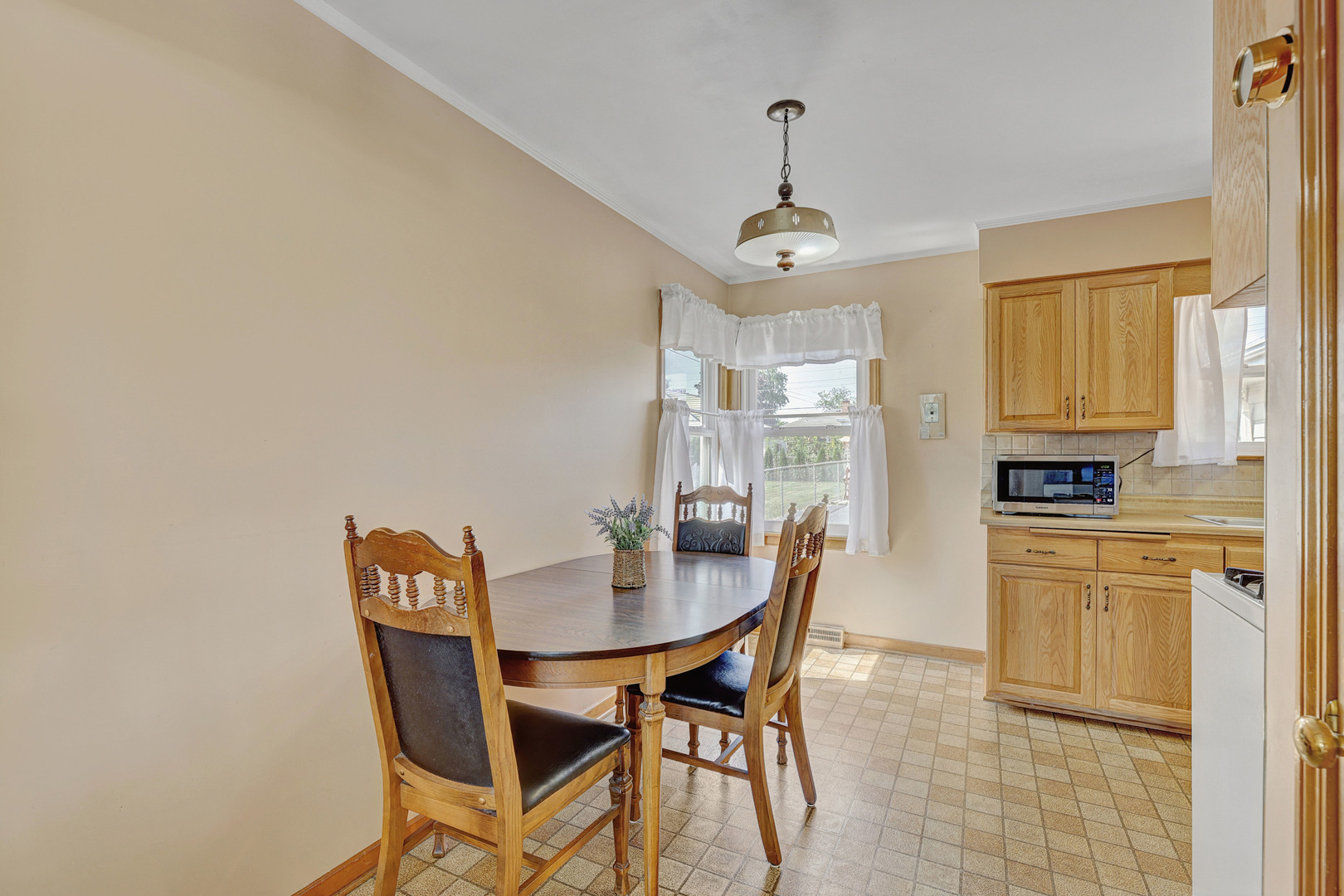 1038 Arthur Avenue, Berkeley, IL 60163