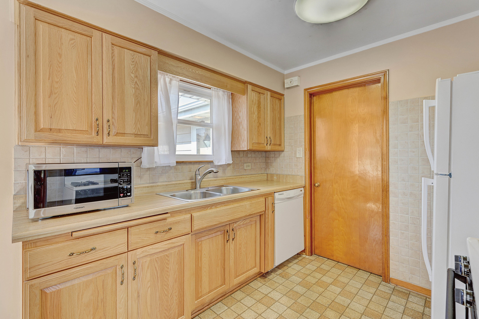 1038 Arthur Avenue, Berkeley, IL 60163