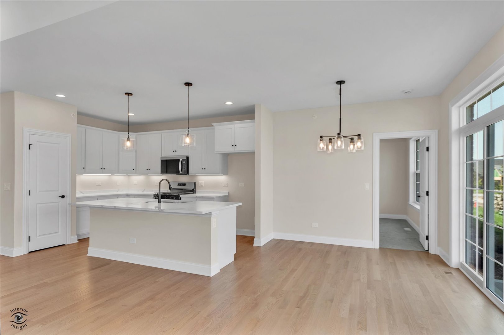 8028 BRADLEY Drive, Tinley Park, IL 60487