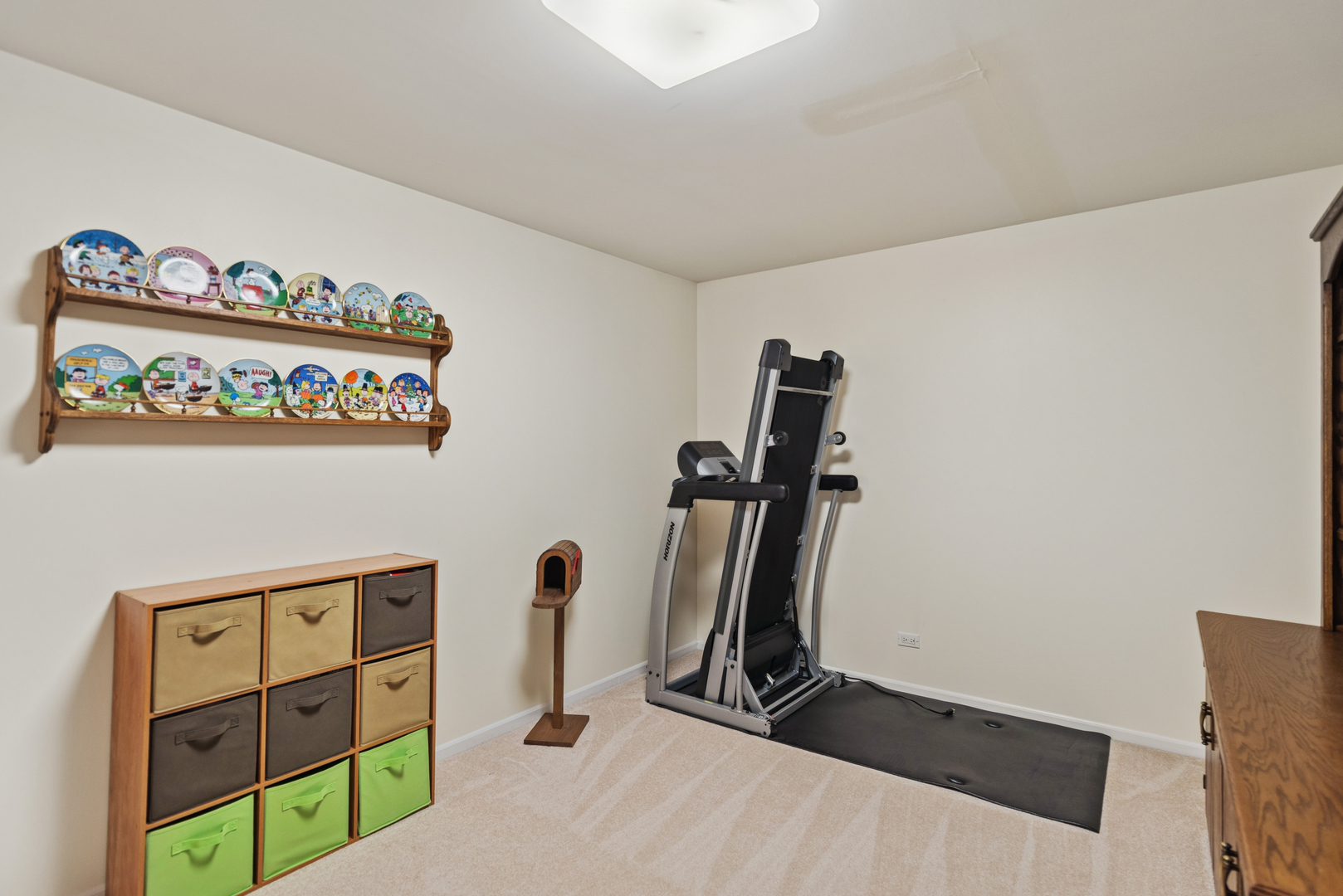 706 Owl Creek Lane, Gurnee, IL 60031