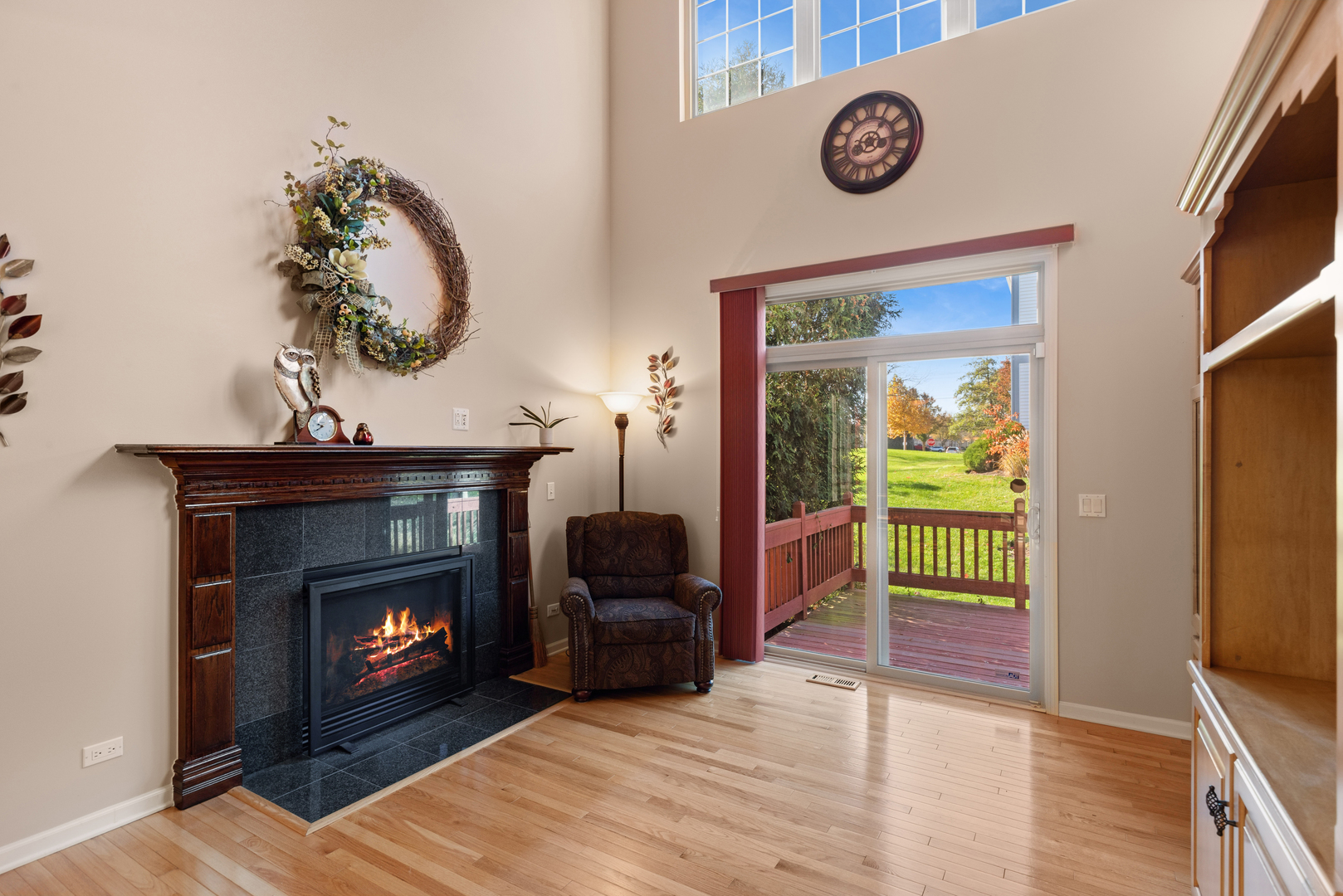 706 Owl Creek Lane, Gurnee, IL 60031