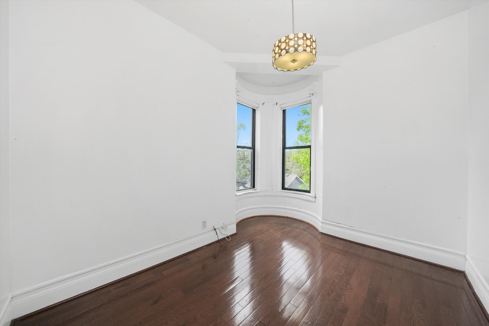 4540 S Prairie Avenue, Chicago, IL 60653