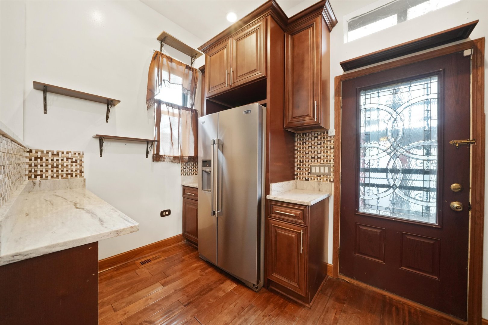 4540 S Prairie Avenue, Chicago, IL 60653