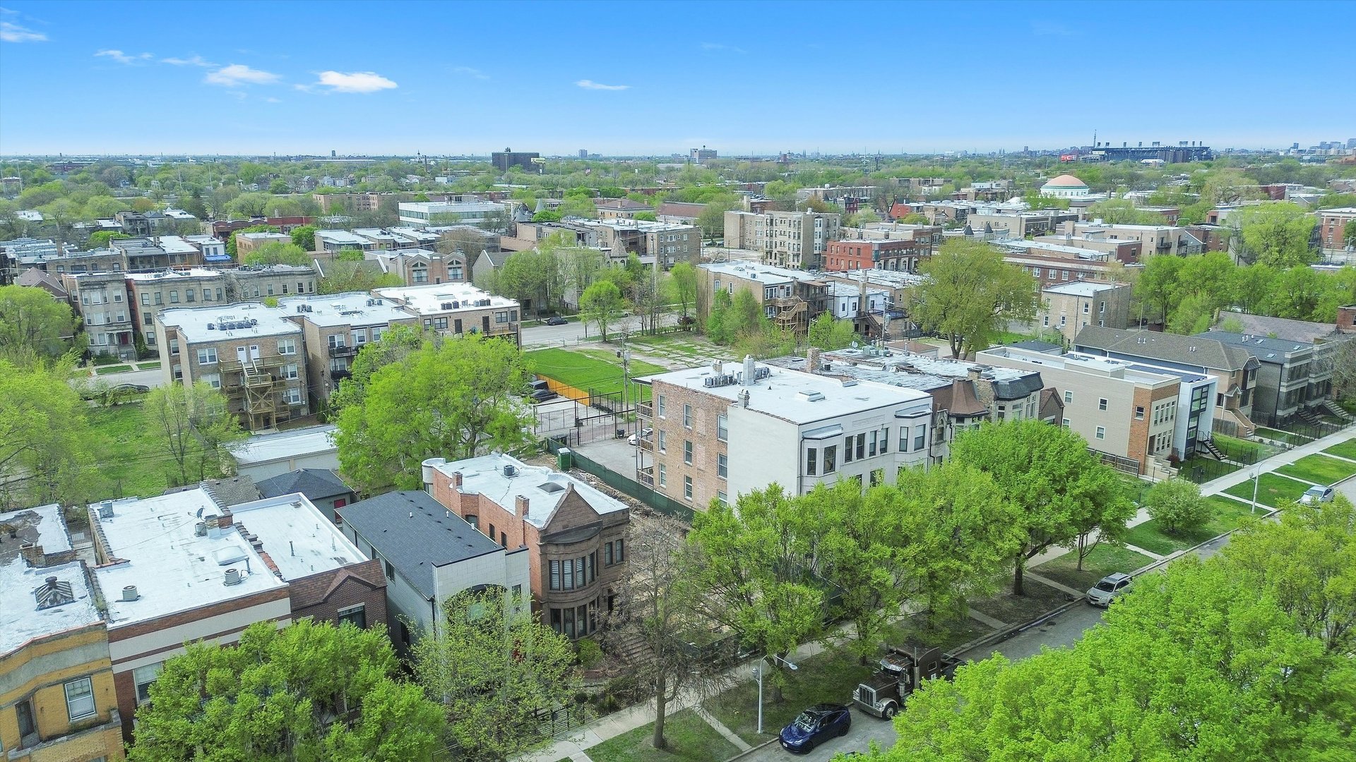 4540 S Prairie Avenue, Chicago, IL 60653