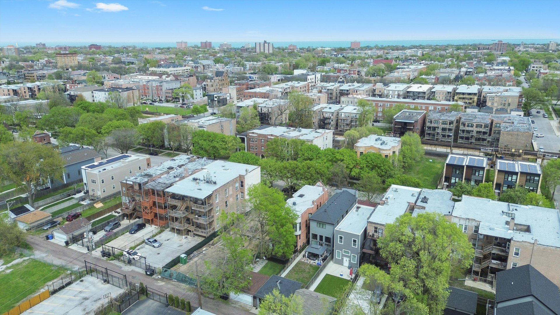 4540 S Prairie Avenue, Chicago, IL 60653