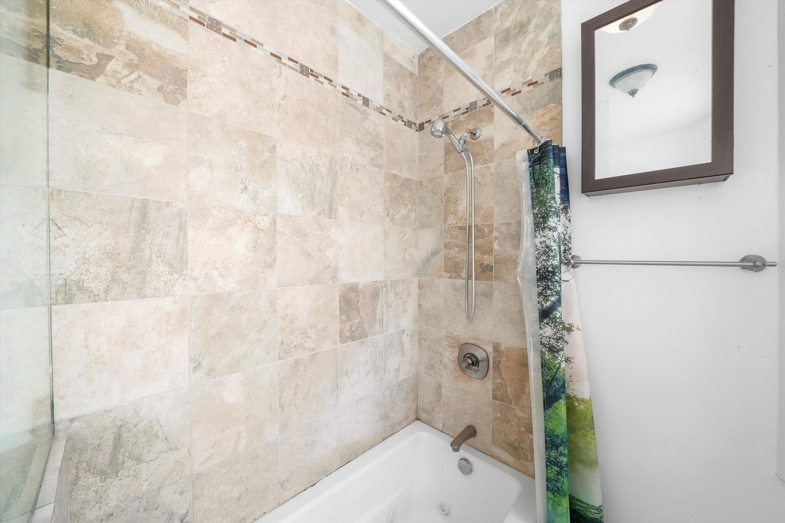 4540 S Prairie Avenue, Chicago, IL 60653