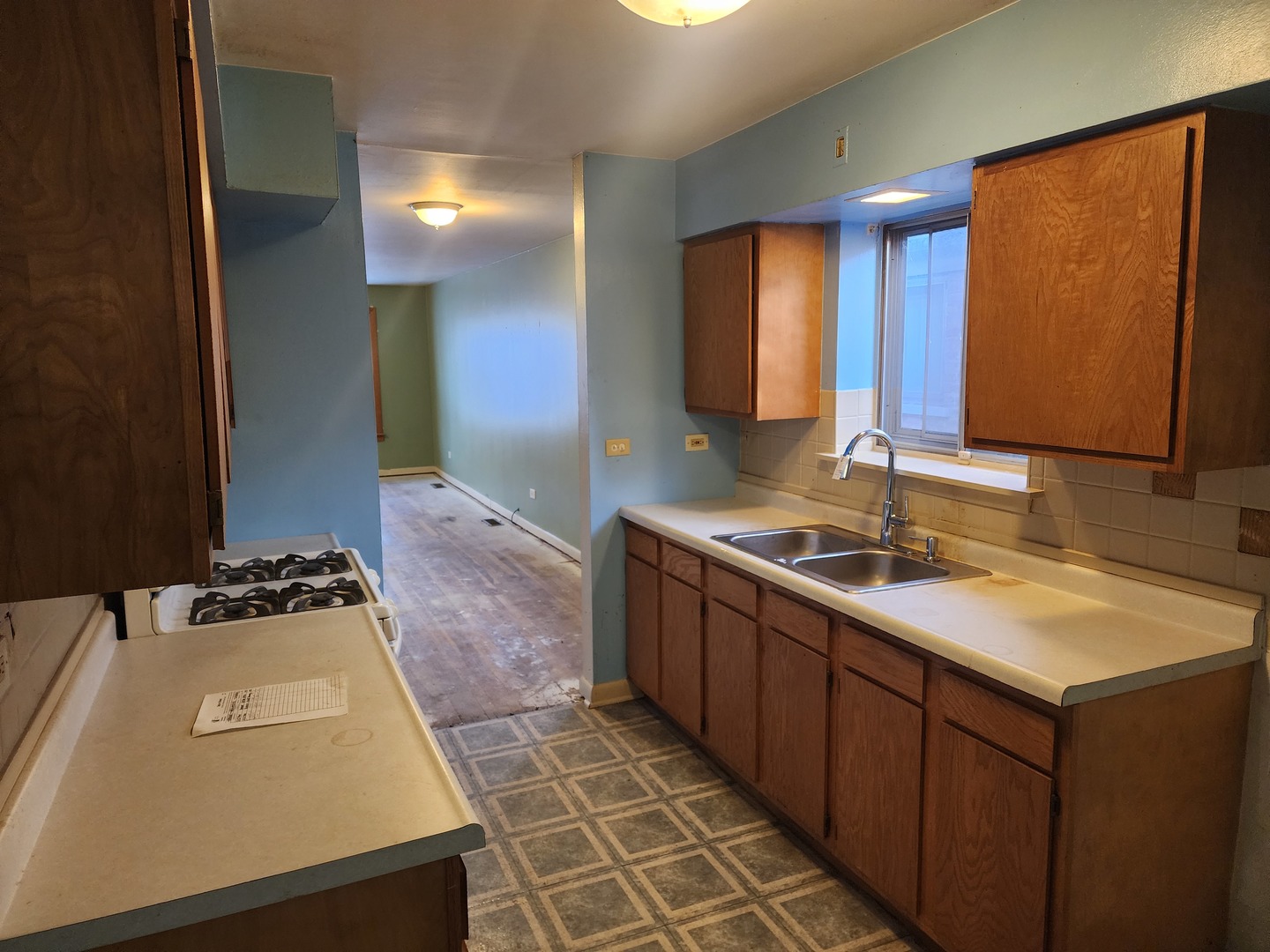 443 W 97th Place, Chicago, IL 60628