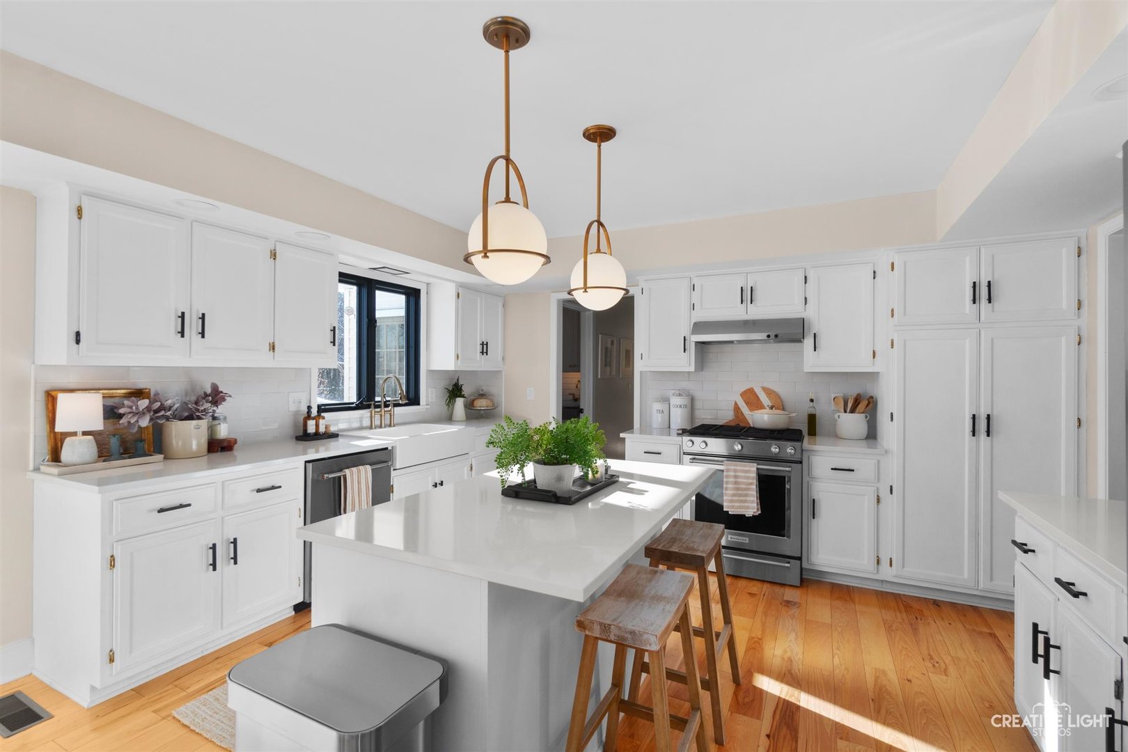 1166 Challenge Road, Batavia, IL 60510