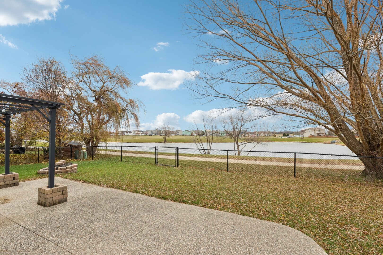 1024 Misty Landing Court, Malta, IL 60150