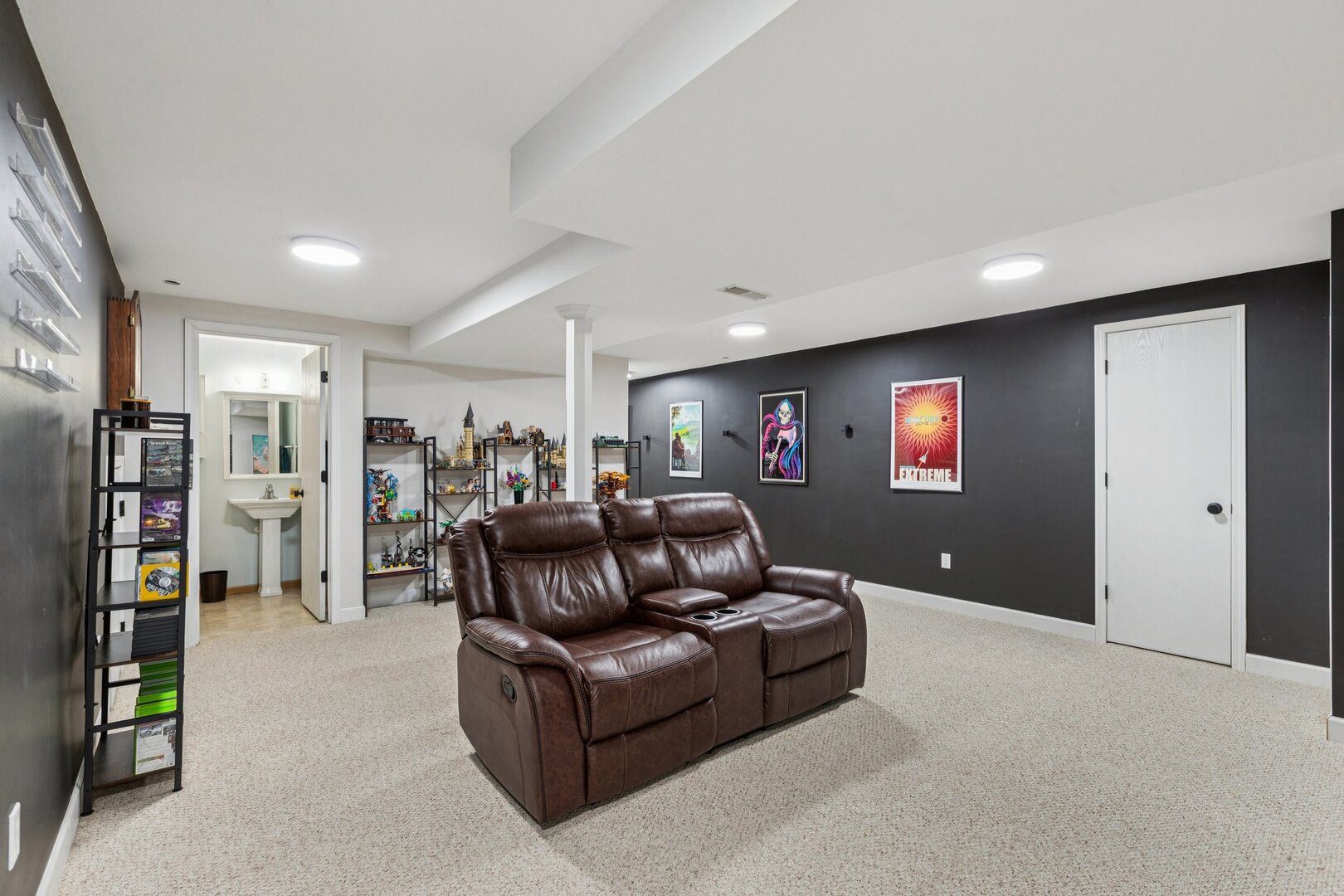 1024 Misty Landing Court, Malta, IL 60150