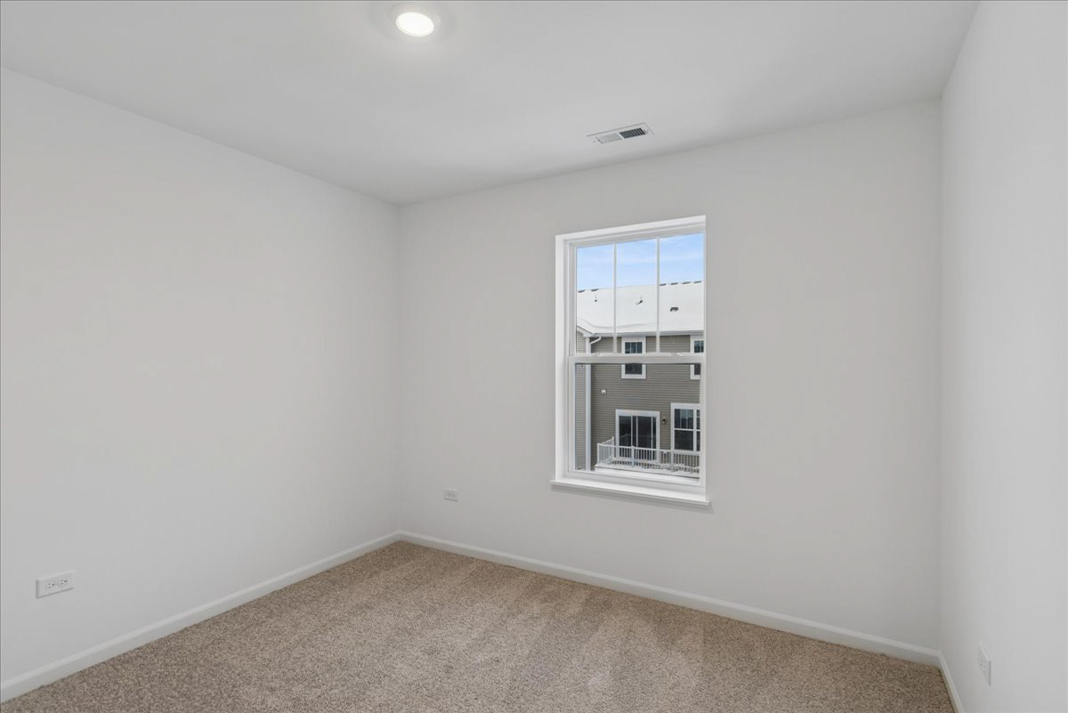 406 Red Oak Circle, Volo, IL 60020